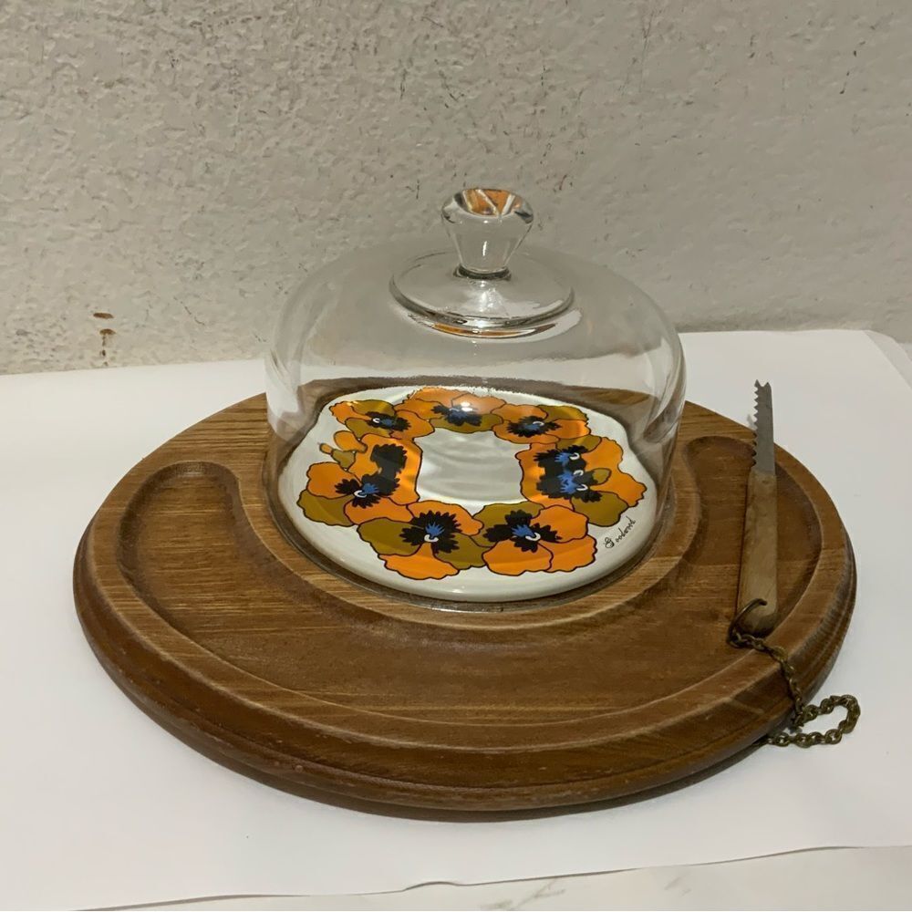 Vintage‎ Goodwood Cheese Cracker Charcuterie Plate with glass dome & knife